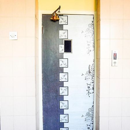 Hotel O Vibrant Residency Ahmedabad Extérieur photo