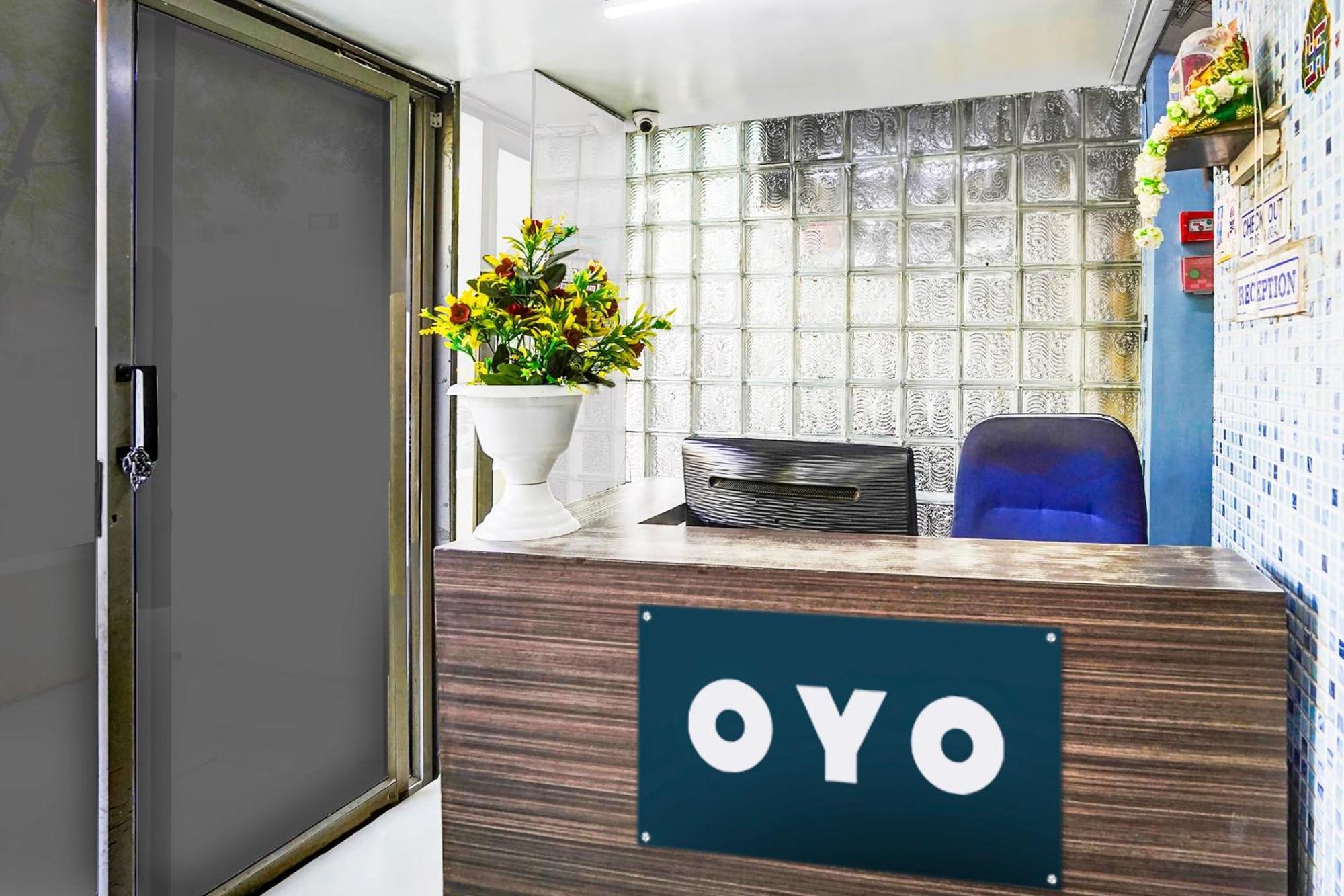 Hotel O Vibrant Residency Ahmedabad Extérieur photo